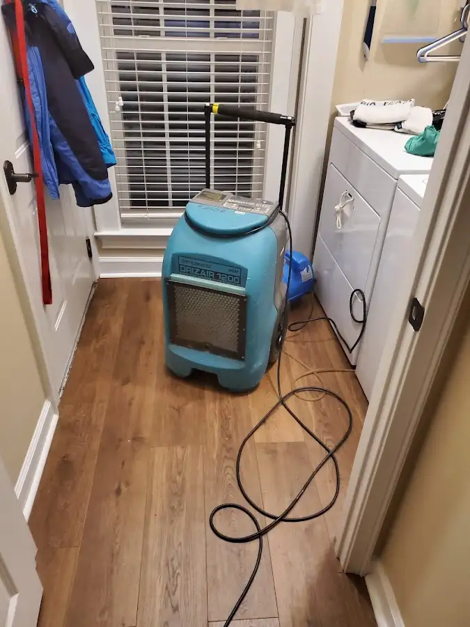 Commercial dehumidifier deployed for Flood Damage Cleanup in Poquoson